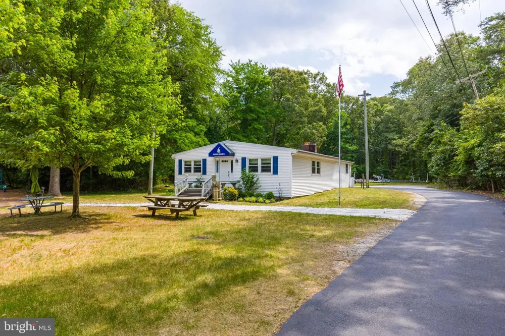 1018 MAGOTHY AVENUE Arnold, MD 21012