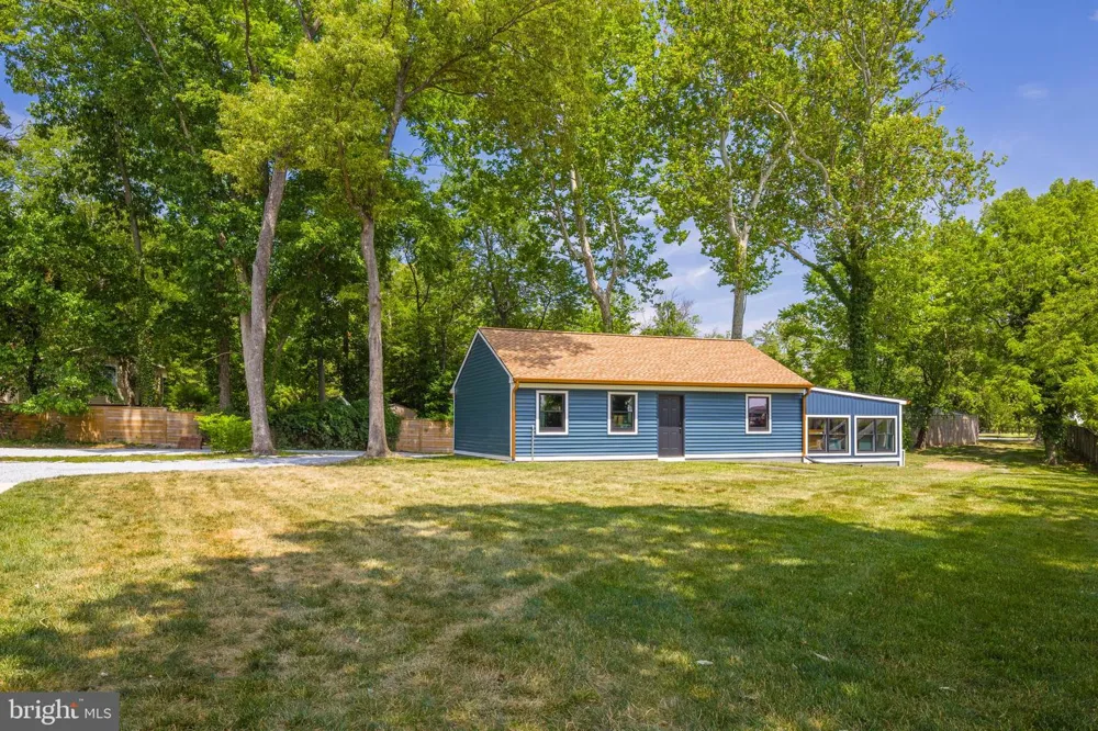 1018 MAGOTHY AVENUE Arnold, MD 21012