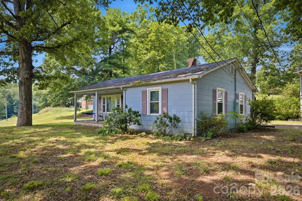 3769 Cameron Place Hudson, NC 28638