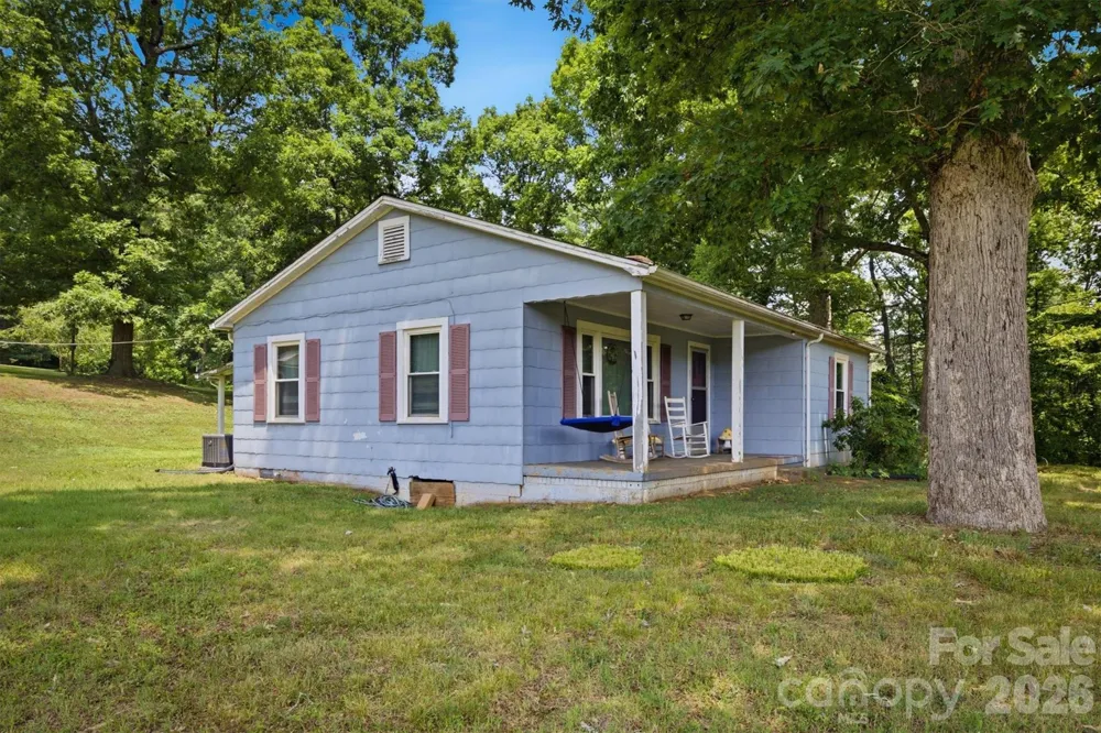3769 Cameron Place Hudson, NC 28638