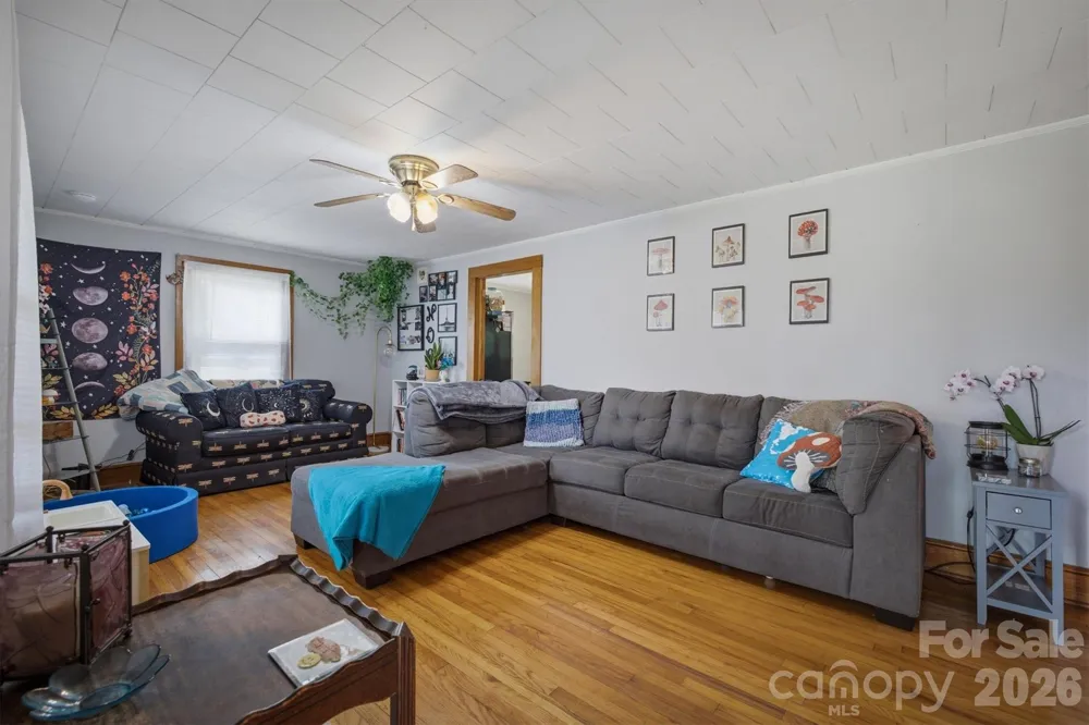 3769 Cameron Place Hudson, NC 28638