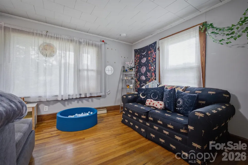 3769 Cameron Place Hudson, NC 28638