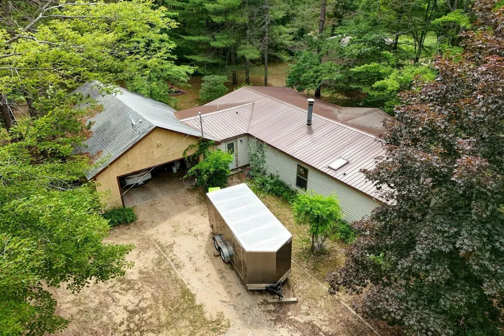 11572 NE Centralia Avenue Bear Lake Township, MI 49646