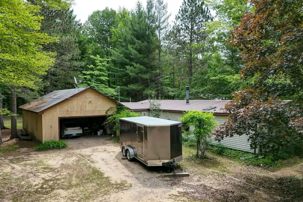 11572 NE Centralia Avenue Bear Lake Township, MI 49646