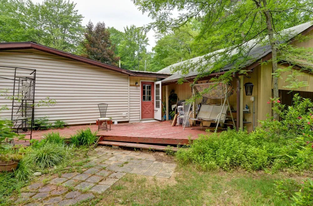 11572 NE Centralia Avenue Bear Lake Township, MI 49646