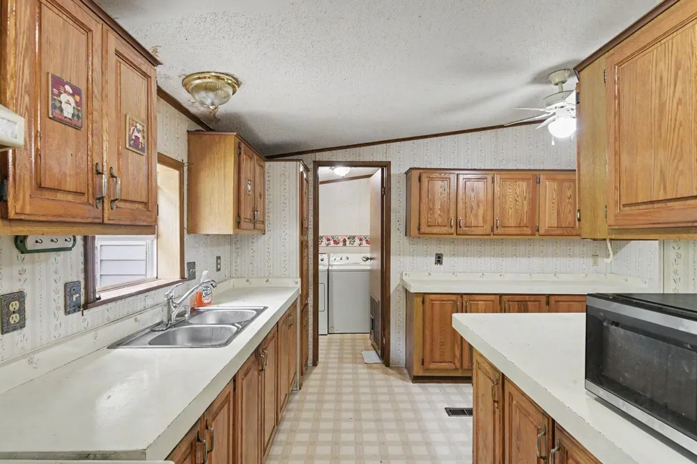 11572 NE Centralia Avenue Bear Lake Township, MI 49646