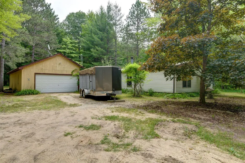 11572 NE Centralia Avenue Bear Lake Township, MI 49646
