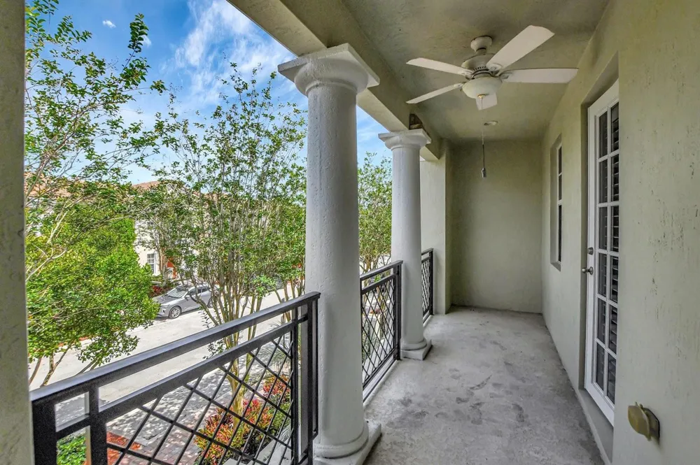 8316 NW 9th Avenue Boca Raton, FL 33487