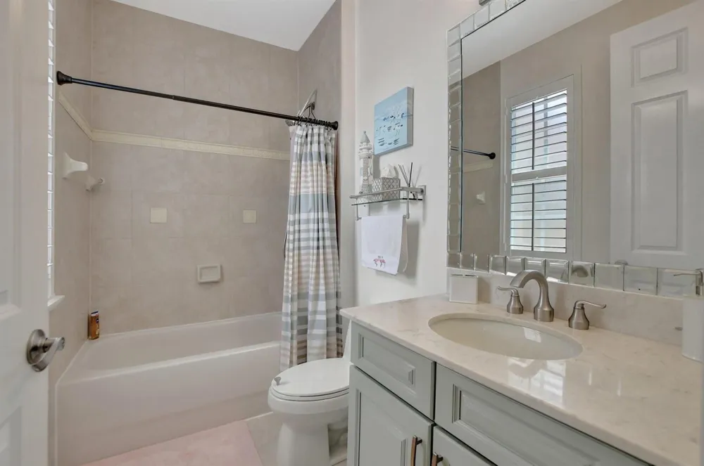 8316 NW 9th Avenue Boca Raton, FL 33487