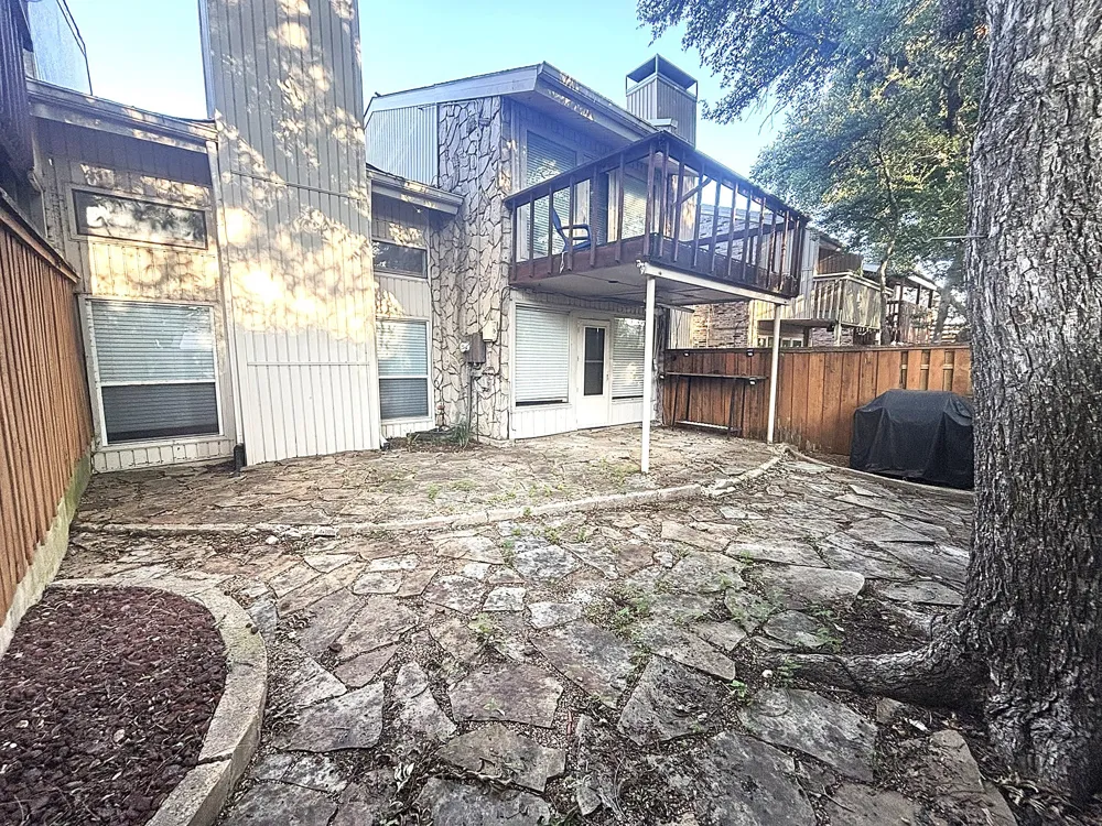 2969 Country Place Circle Carrollton, TX 75006