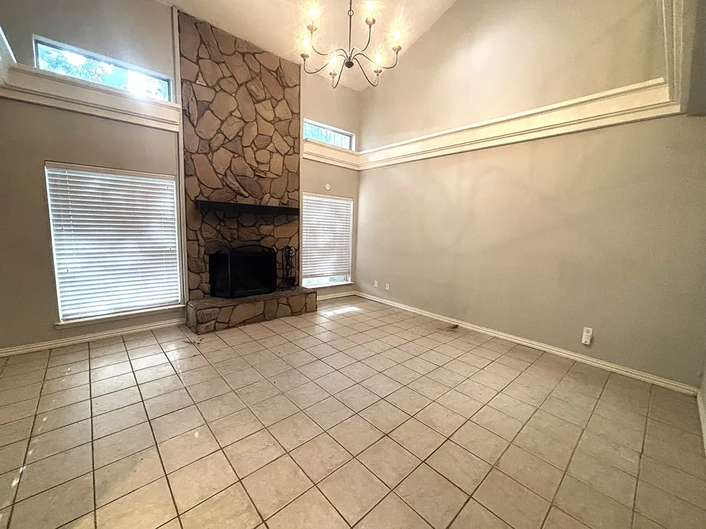 2969 Country Place Circle Carrollton, TX 75006