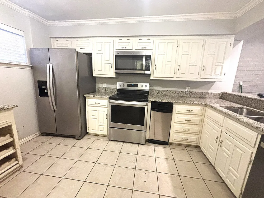 2969 Country Place Circle Carrollton, TX 75006