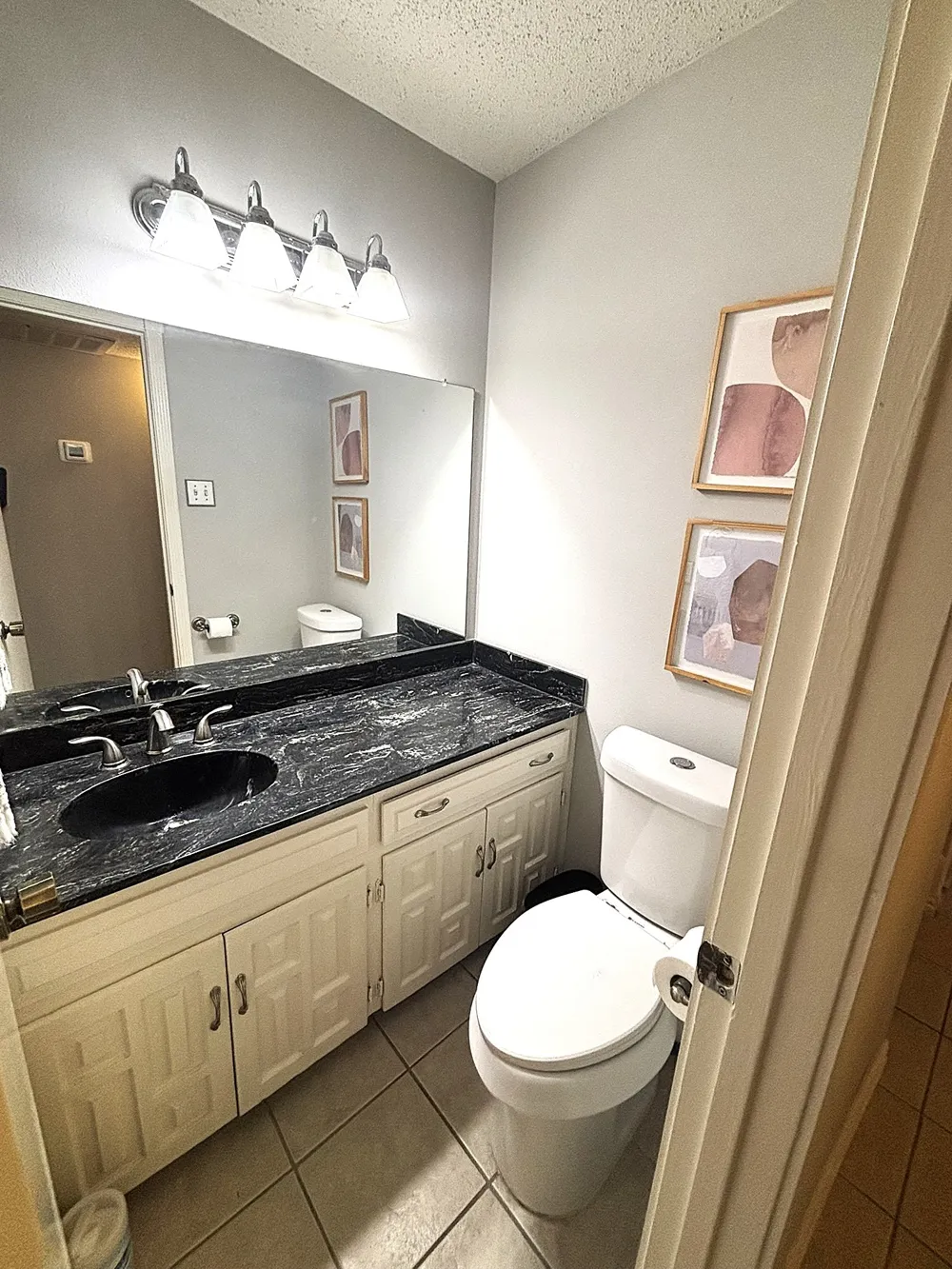 2969 Country Place Circle Carrollton, TX 75006