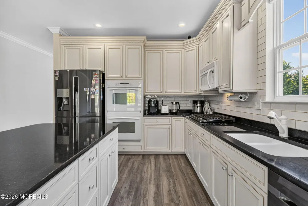 1 Percheron Road Manalapan, NJ 07726