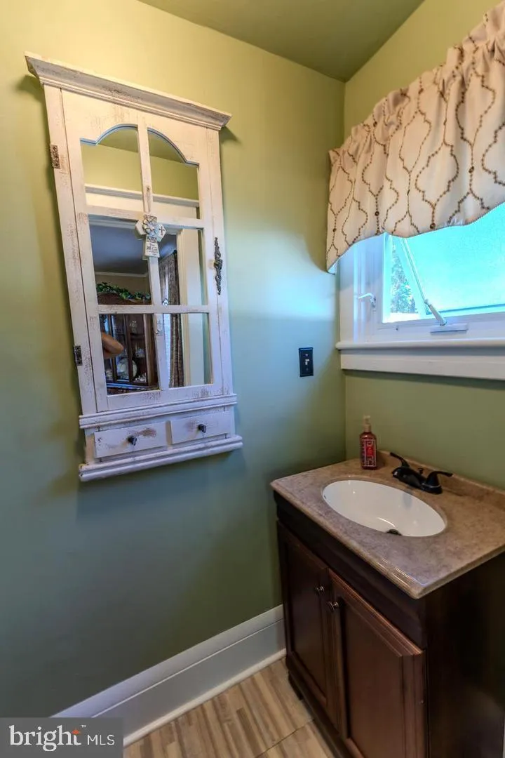 1919 PERSHING AVENUE Morton, PA 19070