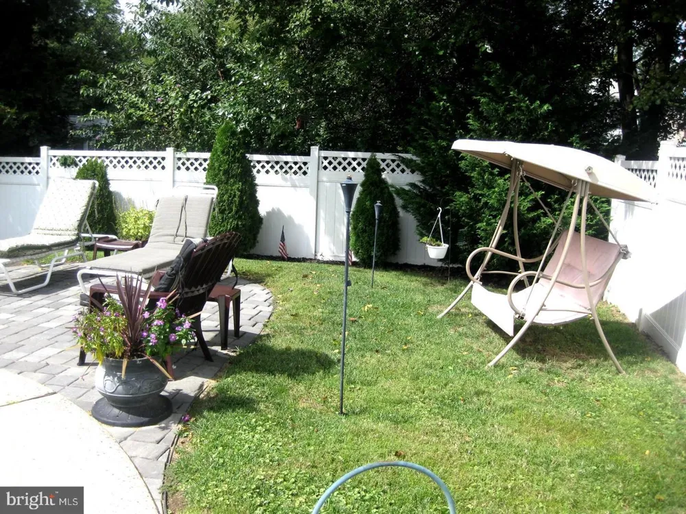1919 PERSHING AVENUE Morton, PA 19070