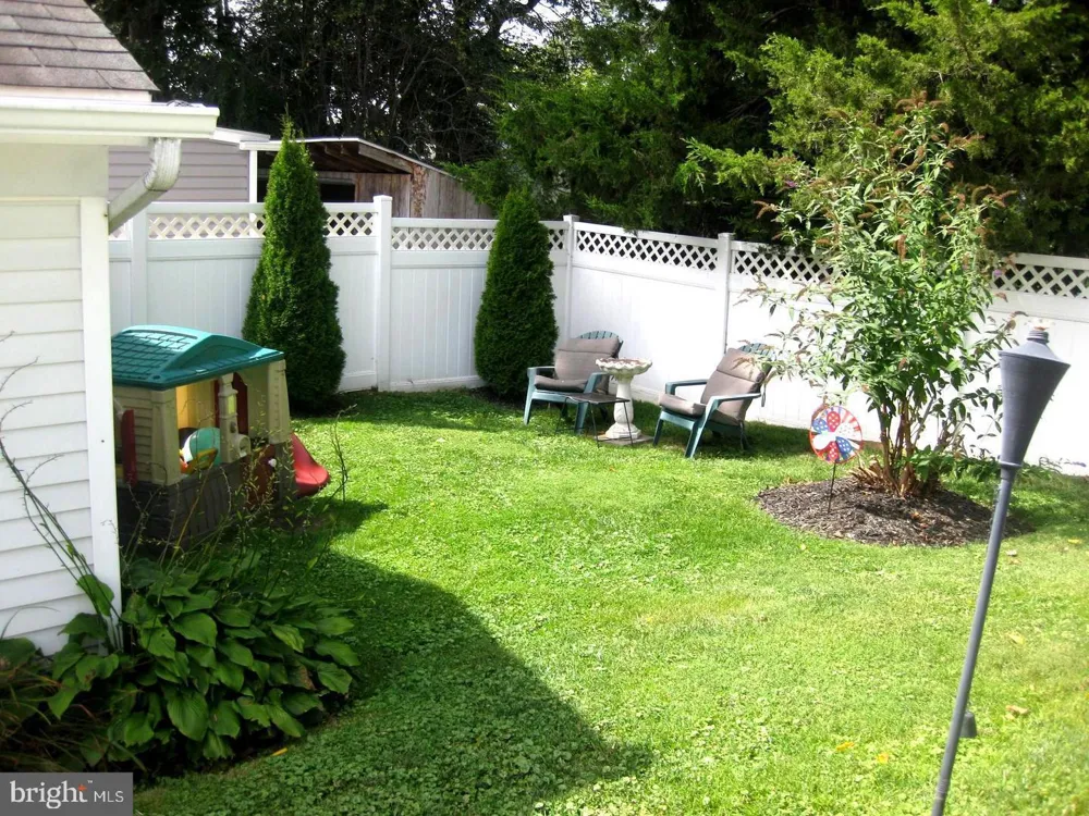 1919 PERSHING AVENUE Morton, PA 19070
