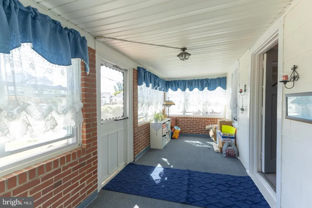 1919 PERSHING AVENUE Morton, PA 19070
