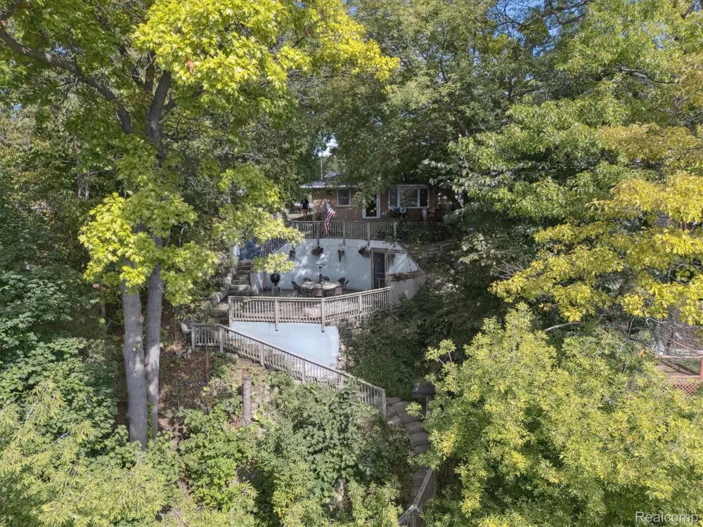 4475 Harp Drive Fenton Charter Township, MI 48451