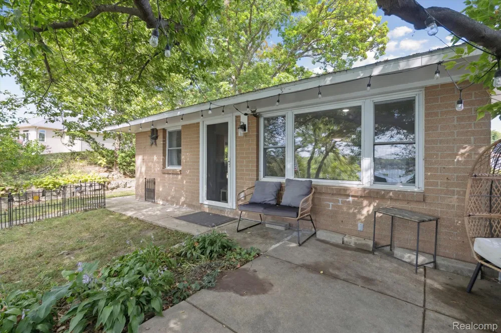 4475 Harp Drive Fenton Charter Township, MI 48451