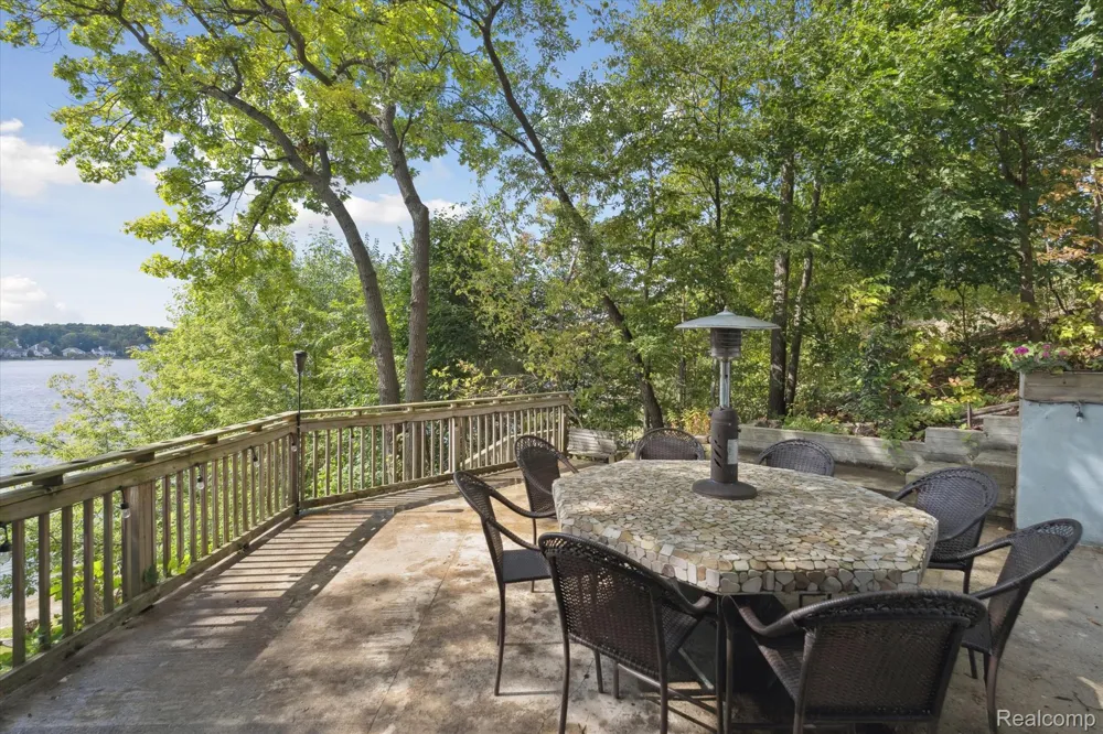 4475 Harp Drive Fenton Charter Township, MI 48451