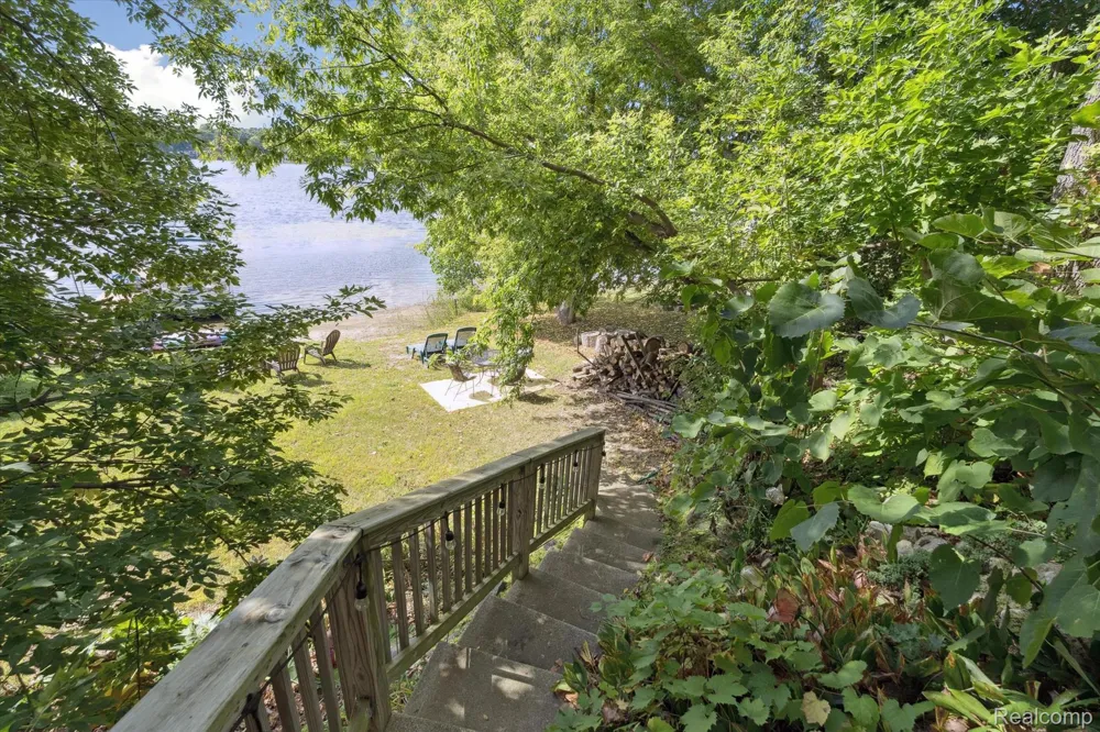 4475 Harp Drive Fenton Charter Township, MI 48451