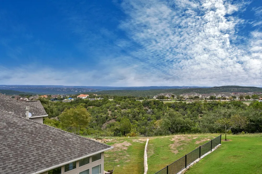 208 Aria Ridge #602 Austin, TX 78738
