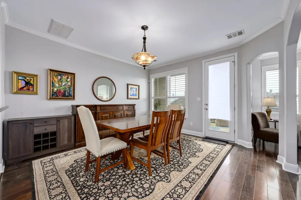 208 Aria Ridge #602 Austin, TX 78738