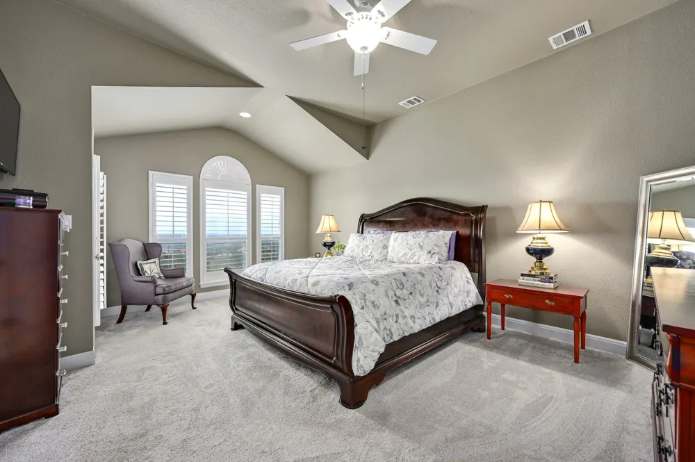 208 Aria Ridge #602 Austin, TX 78738