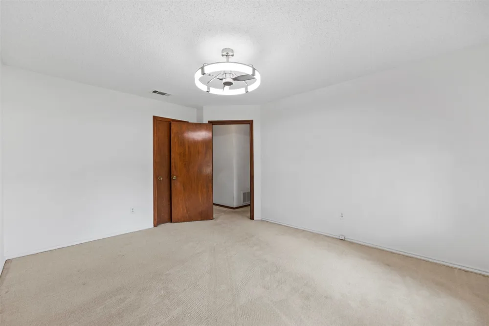 903 Green Rock Drive Duncanville, TX 75137