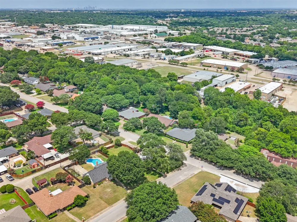 903 Green Rock Drive Duncanville, TX 75137