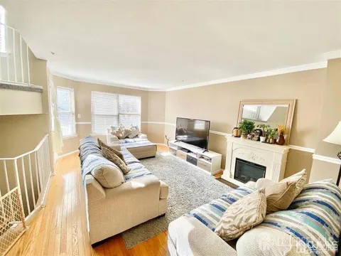 790 Harbortown Boulevard