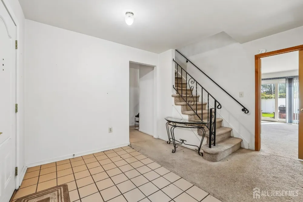 6 Weston Street Metuchen, NJ 08840