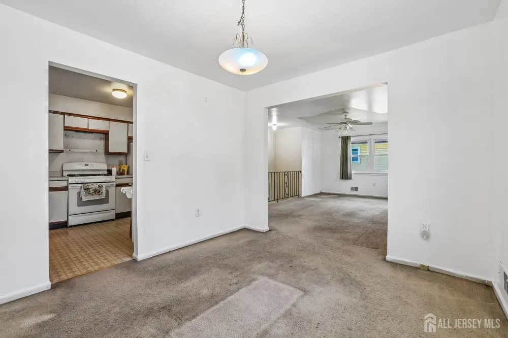 6 Weston Street Metuchen, NJ 08840