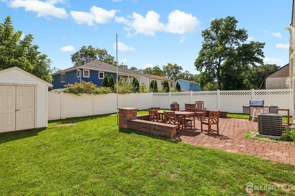 6 Weston Street Metuchen, NJ 08840