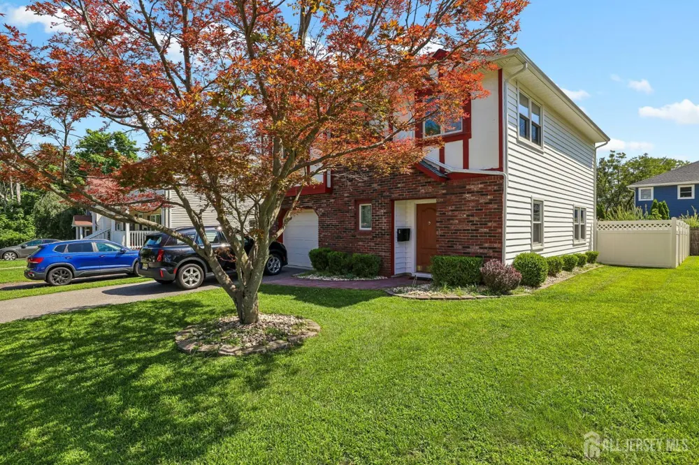 6 Weston Street Metuchen, NJ 08840