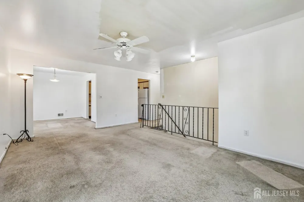 6 Weston Street Metuchen, NJ 08840