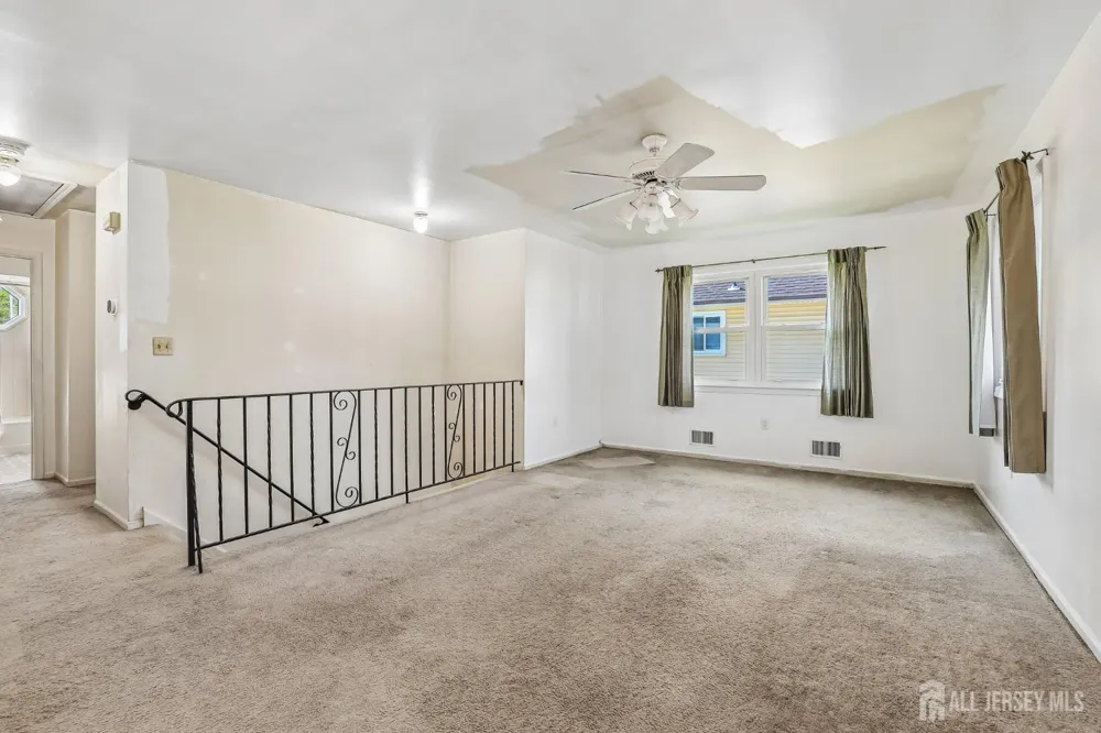 6 Weston Street Metuchen, NJ 08840