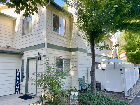 40501 Road 222 #103