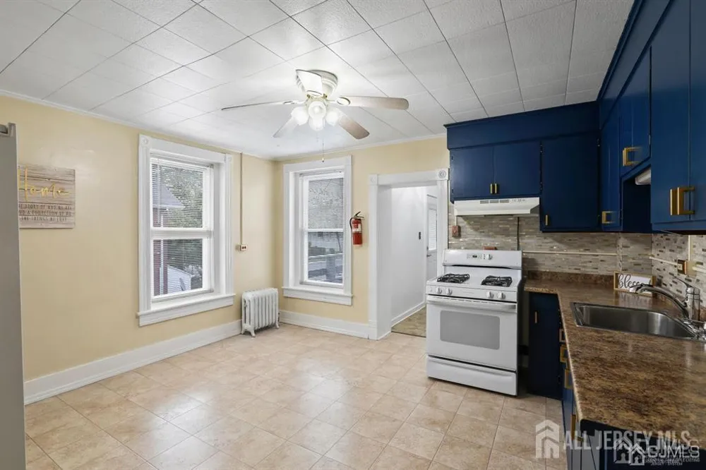 416 Main Street Sayreville, NJ 08872