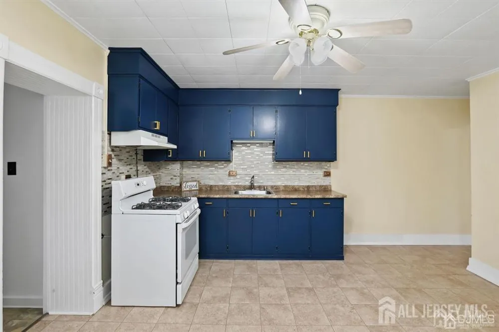 416 Main Street Sayreville, NJ 08872