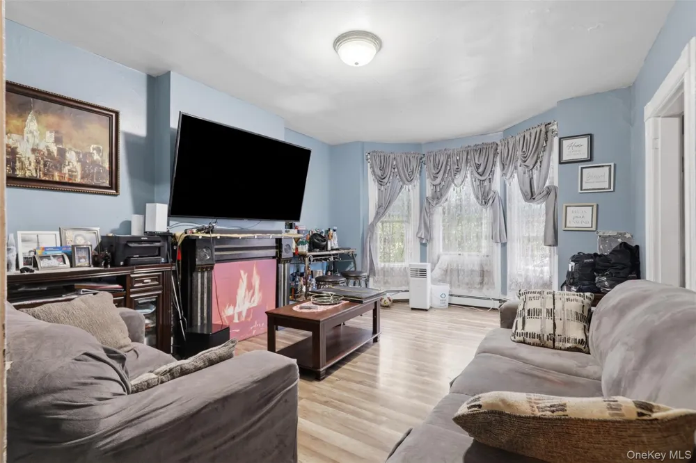 216 Dubois Street Newburgh, NY 12550