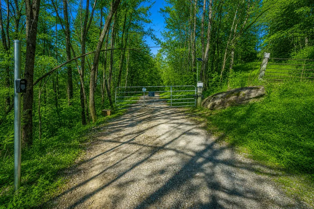 1111 Ditch Gap Road Whitwell, TN 37397