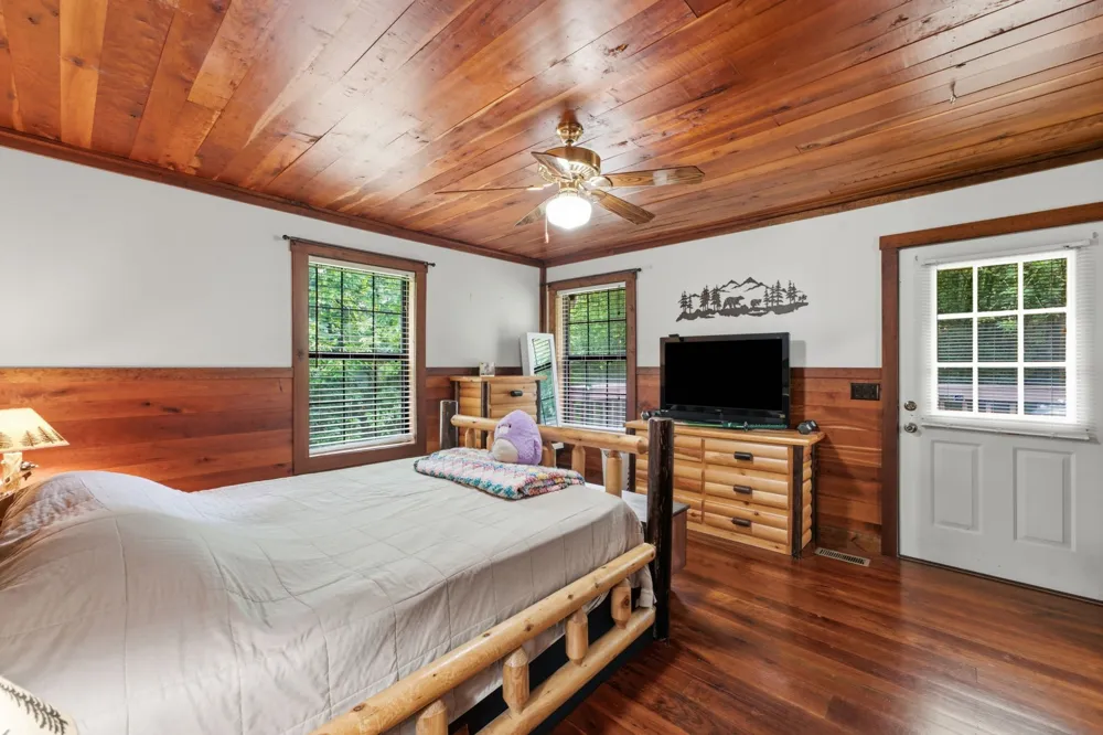 47 Holly Ln Woodbury, TN 37190