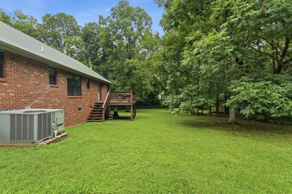 47 Holly Ln Woodbury, TN 37190