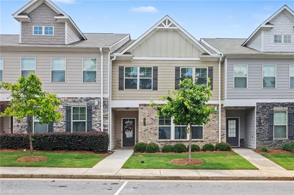 4270 Sunny Oak Lane Norcross, GA 30071