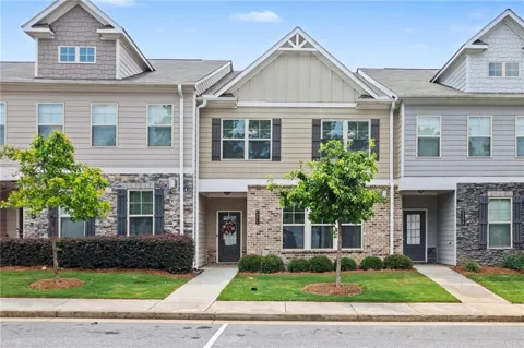 4270 Sunny Oak Lane