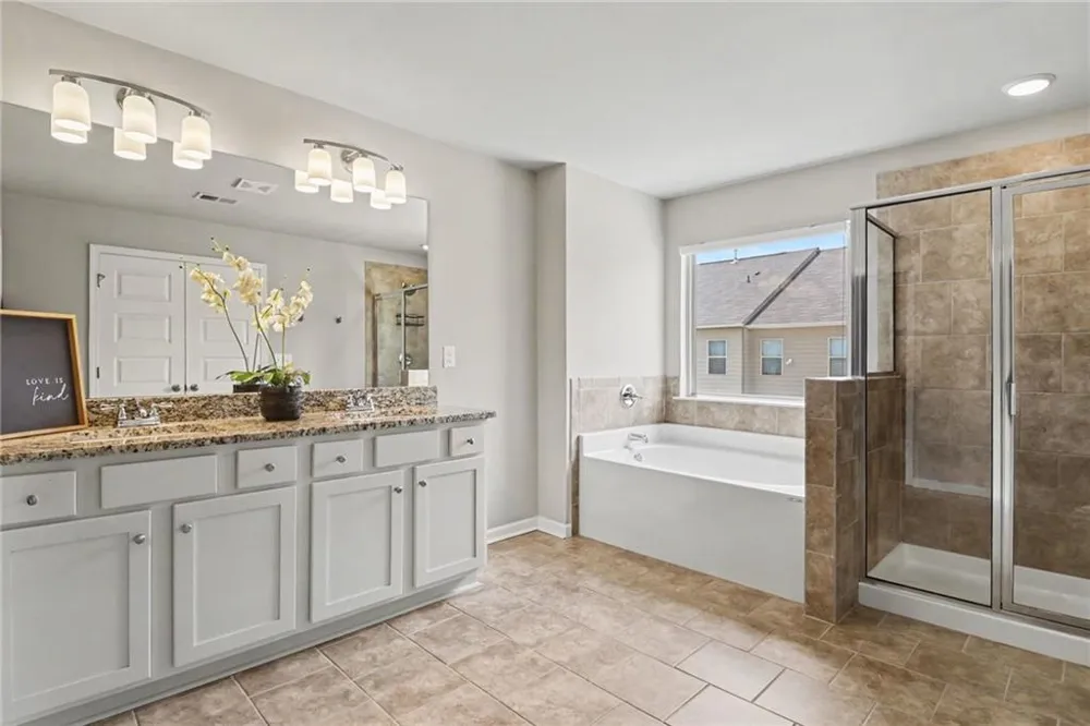4270 Sunny Oak Lane Norcross, GA 30071