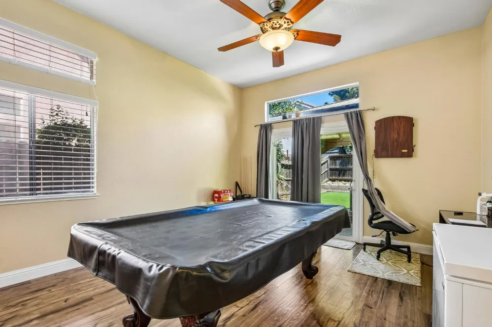 7817 Wymark Drive Elk Grove, CA 95758