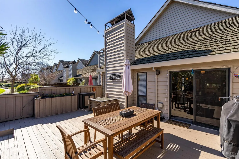 1927 Oak Circle Yountville, CA 94599